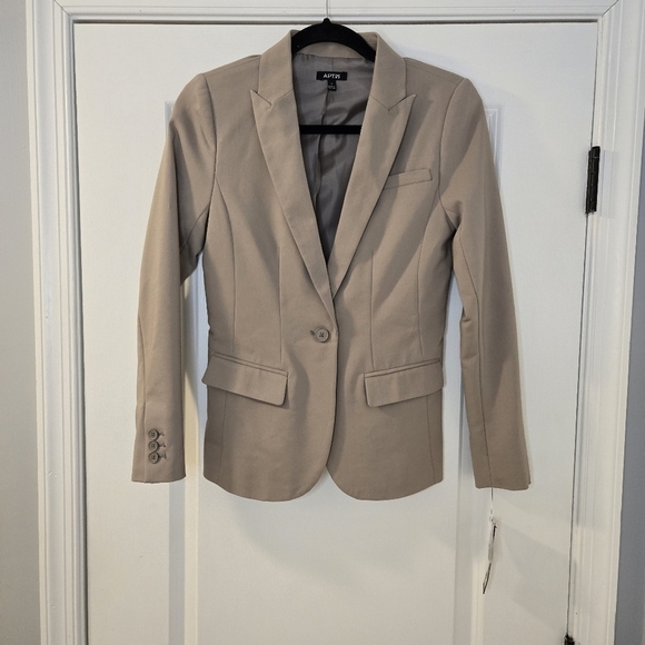 APT 9 One Button Lined Lucca Career Blazer Tan With Faux Pockets Size 2 - Picture 2 of 14